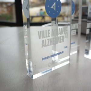 Trophées plexiglas France Alzheimer